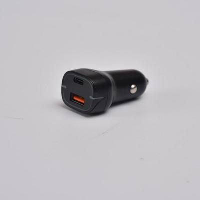 China Mobile phone DC output12-24V 2 port A+C PD 20W car charger for sale