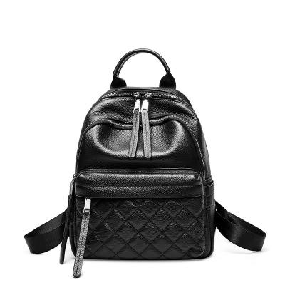 China Anti-theft ladies pose first whip female 2021 new leather women bag travel backpack leather school bag for sale