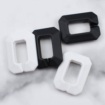 China Bag Parts Accessories REWIN 21mmx28mm Matte Black White ABS Chain Chunky Rectangle Necklace Link Ring Plastic Accessories for sale