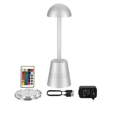 China Modern Metal LED Table Light Set Rechargeable Mood Table Light Set Inductive Fill Base 11 Colors Available for sale