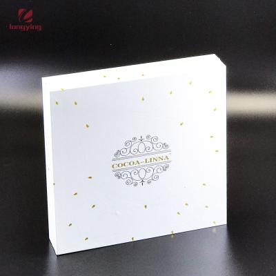 China Custom Logo Luxury White Pearl Art Paper Cardboard Boxes Recyclable With Dark Cocoa Milk Chocolate Nut For Chocolate Food Packaging Boxes for sale