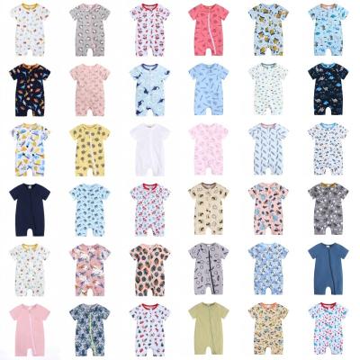 China Soft Custom Organic Baby Rompers Baby Print Sleepsuit Zipper Cotton Romper Short Sleeve Pajamas Sleeper Romper for sale