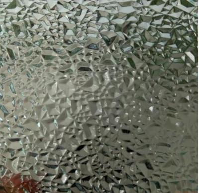 China 2440X1830 mm ontruimen Diamond Textured Tempered Glass 4MM 5MM Karatachi Te koop