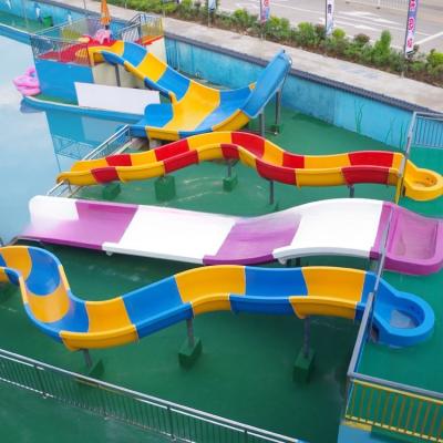 China Sturdy Summer Kids And Adults Amusement Park Water Slide Fade Resistance for sale