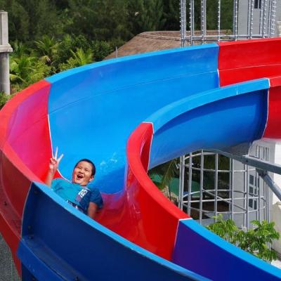 China Sturdy Spiral Pool Slide Outdoor Water Slide Equipment Wear Resistance for sale