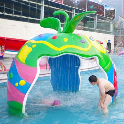 China Fiberglass Apple Water Park Buckets House For Children Water Park for sale