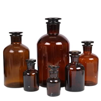 China Wholesale 30ml 60ml 125ml 250ml 1000ml Eco-friendly Amber Apothecary Glass Bottles With Caps Reagent Flask Wide Narrow Mouth for sale