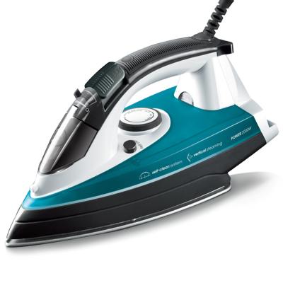 China Fashional Home Appliances Steam Iron Portable Handheld Vertical Steam Iron with Tank for sale