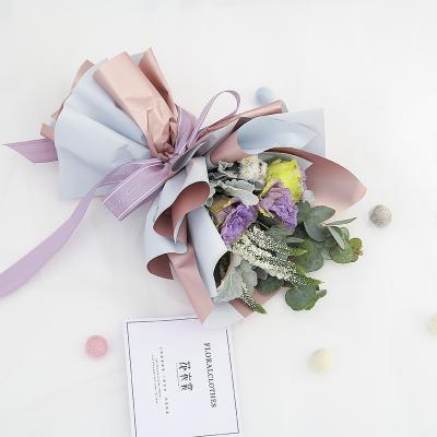 China Wholesale Plastic Rose Gold Flower Bouquet Packaging Waterproof Hot Sale Double Side Paper for sale