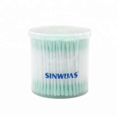 China Hot Selling Multifunctional Portable Round Packing Pollution Free Practical Cleaning Cotton Swabs for sale