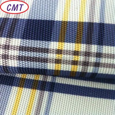 China 600d polyester Oxford gedrukte stof waterdicht en bekleed voor zonnebestendige luifels Te koop