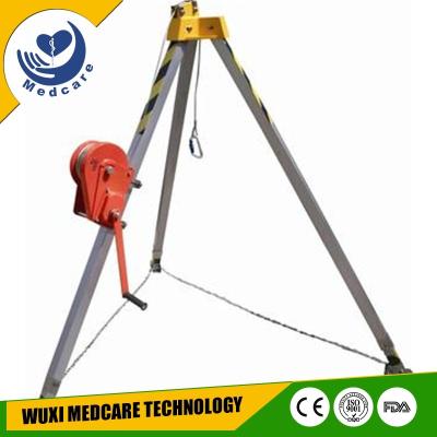 China Professional Aluninum Alloy Hand Winch Rescue Tripod With CE Certificate for sale