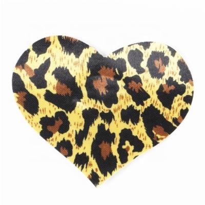 China Self Adhesive Leopard Adhesive Nipple Pads Sexy Heart Boobs Boobs Nipple Cover Disposable Pies Stickers for sale