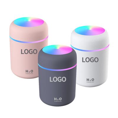 China Glow Portable Colorful Aroma 300ml Home Room Aroma Oil Diffuser Cup H2O Spray Humidifiers 2021 Ultrasonic Spray Cool Car Mini LED Mist USB Air Humidifier for sale