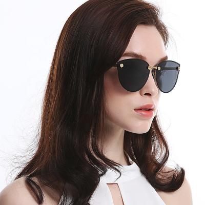 China Eyewear trade 2022 new fashion polarized 318 sunglasses European and American trend sunglasses metal frame sunglass for sale