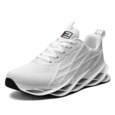 China Cushioning [Men's Style] Breathable 2021 Ins Fashion Round Toe Sneakers Trendy All-Match Mesh Casual Running Shoes. for sale