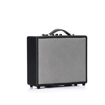 China Factory wholesale price portable electronic audio amplifier AMP-25 guitar speaker for sale AMP-25 for sale