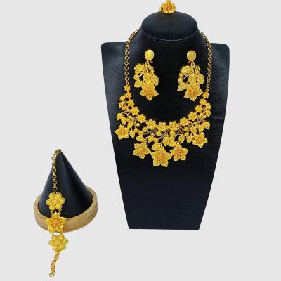 China 2021 New Fashion Flower TRENDY Four-Pieces Set 24K Gold Wedding Party Set for sale