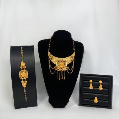 China African Bridal Wedding Jewelry Set Party Shopping Fashion Luxury High Quality Set Dubai 24k Gold Plated Identical Jewelry Set for sale