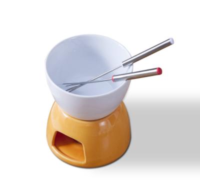 China Viable Custom Color Chocolate Ceramic Cheese Fondue Sets With 2 Forks for sale