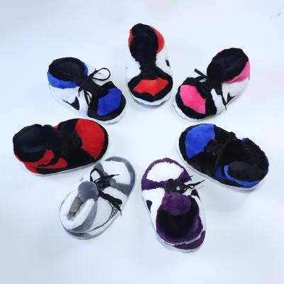 China Damping Gray Green Yellow Sports Style Blue Red Black Blurred White Fluffy Soft Comfortable Plush Cotton Sneaker Slippers for sale