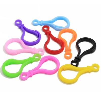 China OEM/ODM Toy Doll Tools Candy Color Lamp Backpack Shape Lobster Hook Buckle Clasp DIY Baggage Plastic Snap Bag Purse Key Chain for sale