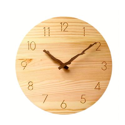 China OEM Antique European Custom Modern Home Decoration Style Natural Wooden Wall Clocks For Living Room for sale