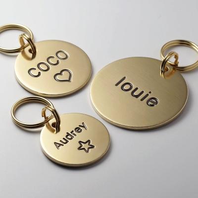 China Custom Round Stainless Steel Environmental Friendly Jewelry Dog Pet ID Tags Personalized Engraved Dog Cat Pet Name Tags for sale