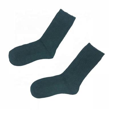 China Breathable Mens Summer Socks Solid Mens Breathable Socks / Green Compression Socks for sale