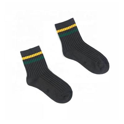 China Breathable Custom Striped Sport Running Compression Socks Polyester Cotton Mens Ankle Socks for sale