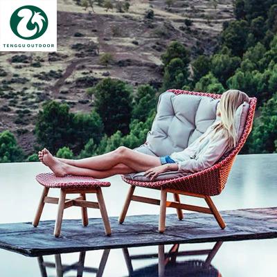 China Cheap Factory Direct Rattan Dining Chairs Chair Garden Patio Swing Wicker Furniture Table And Chairs Set for sale