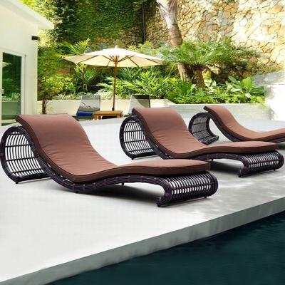 China Cheap hot Salesun sofa convertible outdoor folding bed rattan chairs daybed beach sun couches for sale