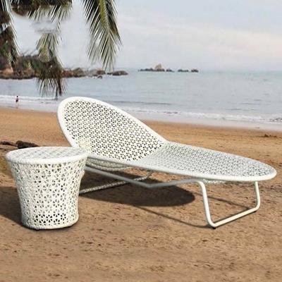 China Wholesale Cheap Modern Rattan Lounge Chair Sun Beach Chair Sun Lounger Patio Rattan Pool Lounge Lounger for sale