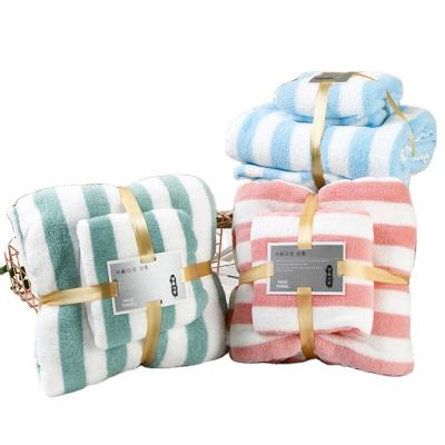 China 70*140 Fleece Child Safe Coral Absorbent and Easy-Dry Bath Towel Set for sale