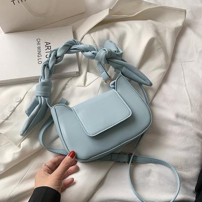 China PORTABLE Unique Luxury Vegan Shoulder Bag Ladies PU Purse Ladies Purses Armpit Leather Handbag for sale