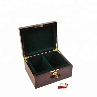 China Handmade Hot Selling Luxury Wooden Chess Gift Box for sale