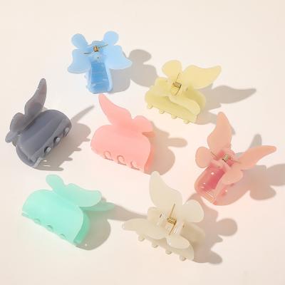 China Fashion Butterfly Hair Claw Solid Color Acrylic Hair Clip Plastic Claw For Girls for sale