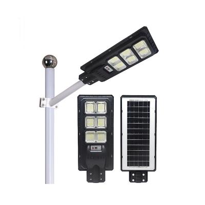 China ROAD SUNWE Powerful 100w Sensor Led Solar Street Light 50w 90w 120w 150w for sale