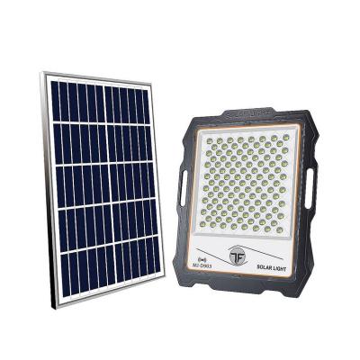 China Garden Outdoor Waterproof IP67 Solar Panel Powered 100w 200w 300w 400w 600w Solar Led Flood Light for sale