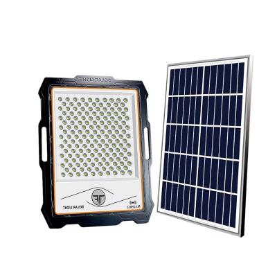 China Waterproof Solar Powered IP67 Battery 100w 200w 300w 400w 600w Garden 1200w Remote Solar Flood Light for sale