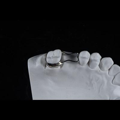 China Dental Dentals espacios de retención de los frenillos para la dentadura de la brecha hecha a medida en venta