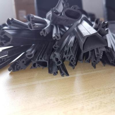 China Doors& Solid Rubber Strip Windows Window Seal Trims Fabric Strip for Curtains Wholesale Rubber Rubber Window Seal for sale