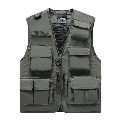 China New Men's Fashion Vest Summer Men's Vest Waterproof Outdoor Multi Pockets Cargos for sale