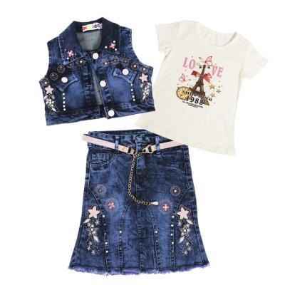 China Stylish Vintage Embroidered Applique Beads 3 Piece Jeans Cotton For 3 Years Newborn Baby Clothes Set for sale