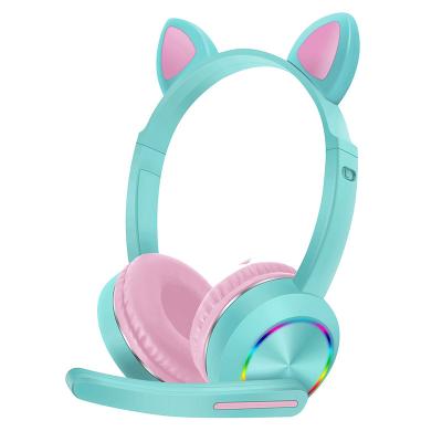 China Volume Clear Voice Call Cat Ear Gaming Headset Wireless Headphones With Microphone Hetphone Earbuds 3.5Mm Earphone for sale