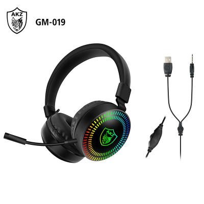 China 3D Stereo Sound Over Ear Headphones Compatible with PC Ps4 Xbox One Controller Gaming Headset With MIC and Led Gaming Earbuds Lightweight Earphone for sale