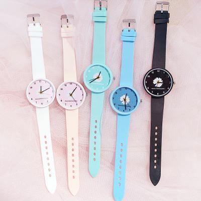 China New GD Fashion Couples Girlfriends Simple Day/Date Small Daisy Notch Silicone Band Quartz Watch for sale