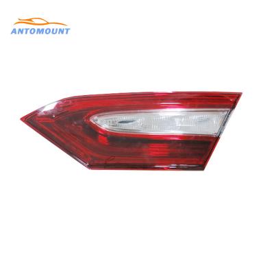 China Auto Parts Car Led Tail Light Rear Interior Lamp Led Brake Light For Toyota Camry 2018 sizes 81580-06780 81590-06780 standard for sale