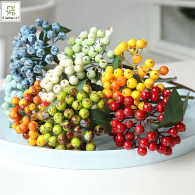 China Hot Selling Artificial Green Berry Home Decoration For Christmas Wedding Flower Christmas Wholesale for sale