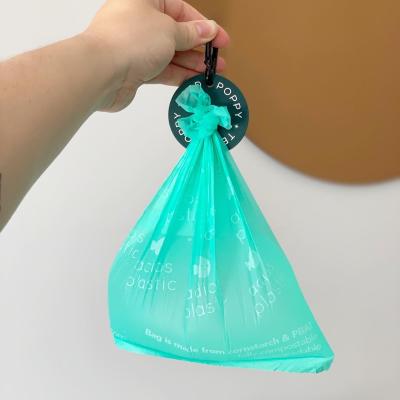 China Viable Free Sample Wholesale Portable Dog Poop Bag Holder Hands Free Dog Waste Dog Poop Bag Dispenser Accessory Clip Carrier for sale